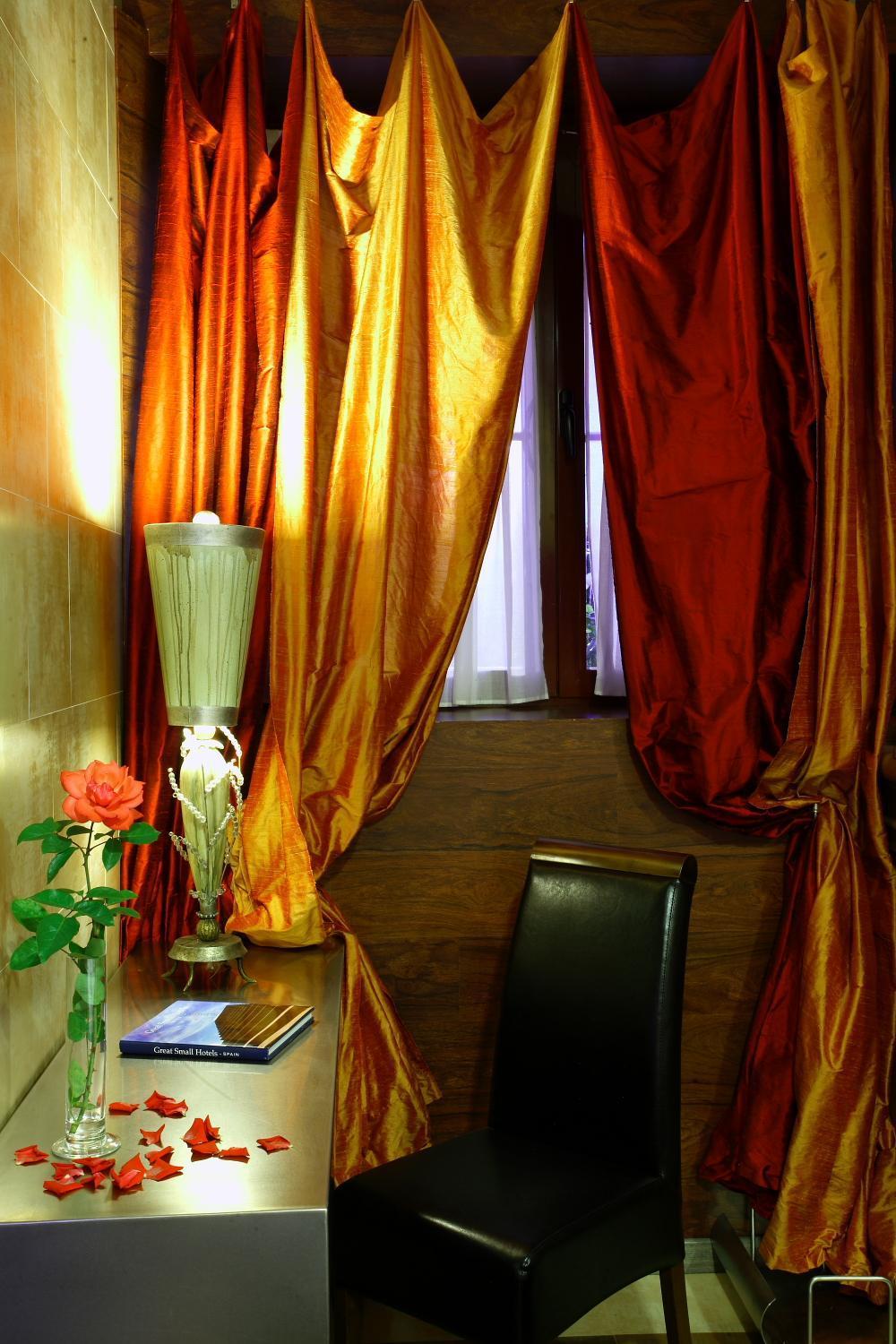 Hotel Boutique Palacio De La Serna Ballesteros De Calatrava Eksteriør billede